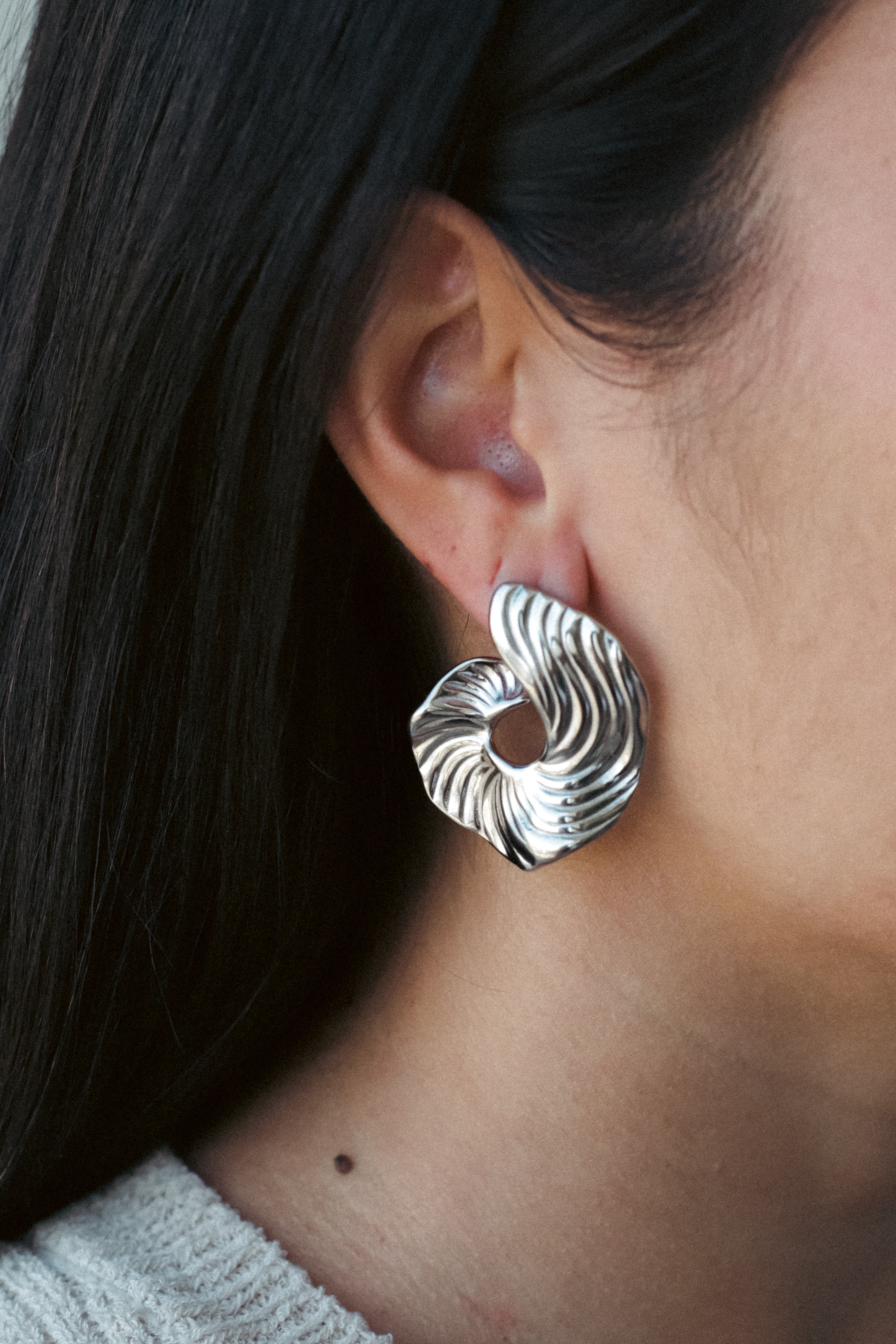 IRIS Gold Sculpture Earrings