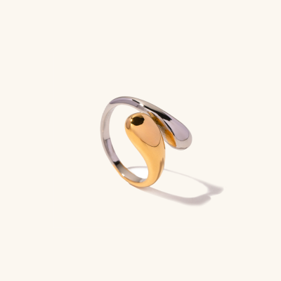 CORA Adjustable Ring